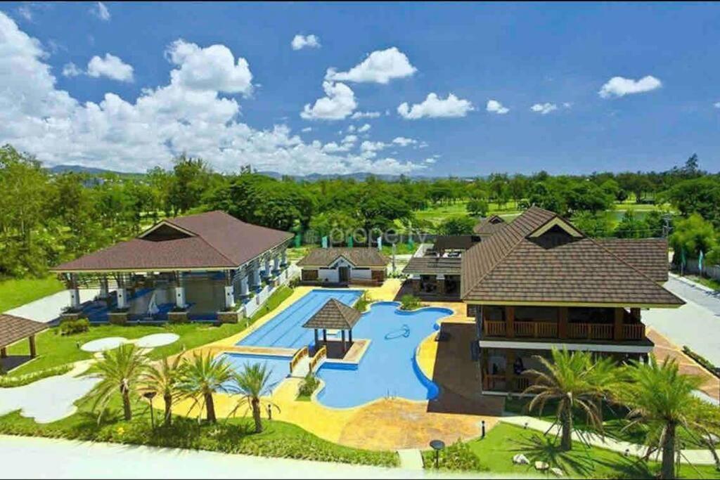 Dreamy 2Br Condo, With A Golf Course View 세부 외부 사진
