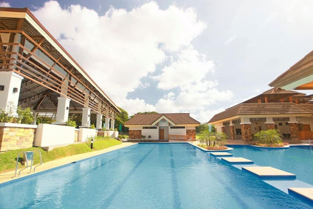 Dreamy 2Br Condo, With A Golf Course View 세부 외부 사진
